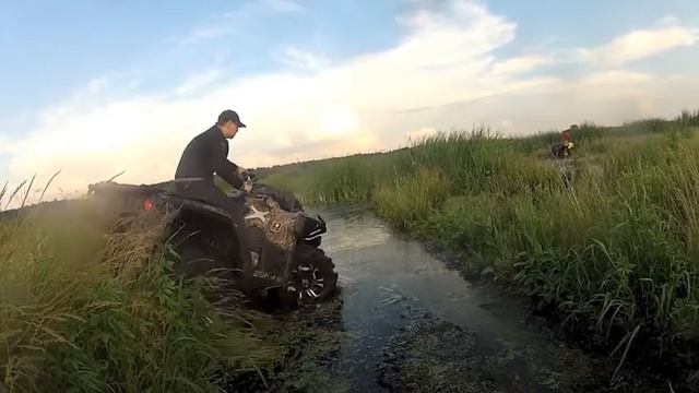Квадрики в Стоянке вода Yamaha Grizzly 700, BRP XMR 800,BRP XMR 1000