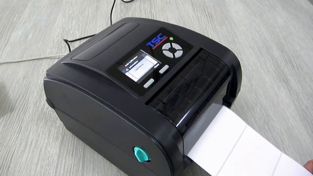 TSC TC200/TC210/TC300/TC310: Loading the media