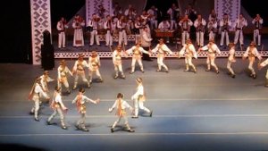 The fastest Romanian Folk Dance (Calusarii din Moldova)- Part 1