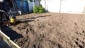 пахать огород культиватором? да легко.