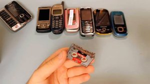 Распаковка ТЕЛЕФОНОВ 2000-х / RetroTech