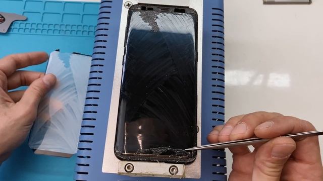 Обучение переклейки дисплеев iPhone, iPad, Apple WATCH, Samsung, ПЛАНШЕТЫ смотреть онлайн