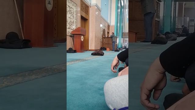 Очень красивый азан в Астане смотреть онлайн