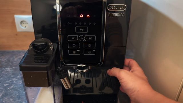 Unboxing - DeLonghi ECAM 350.50.B Dinamica ... Kaffeevollautomat смотреть онлайн