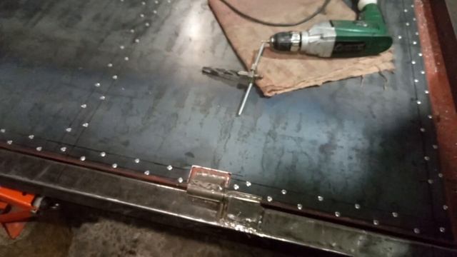 Калитка на заклёпках | Почему именно так? смотреть онлайн