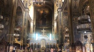 Воздвижение Креста Господня 27 сентября: история и традиции праздника