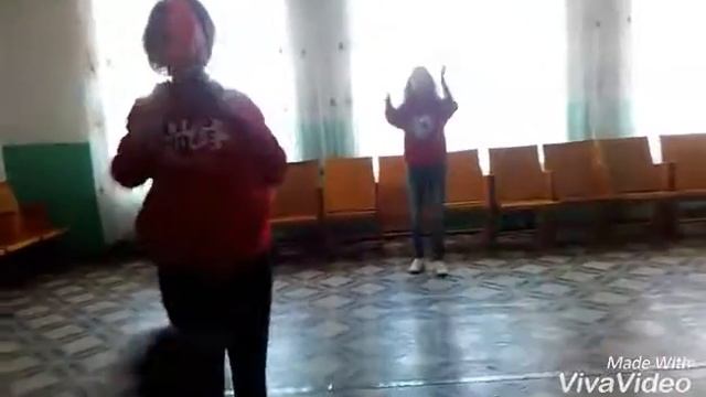 Школа хип-хопа и брейк-данса у нас в школе. смотреть онлайн