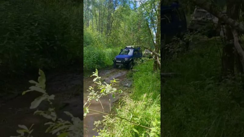 Suzuki Jimny vs Uaz Hunter #4x4offroad #offroad #mud #грязь