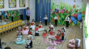 Вход детей на праздник 8 Марта