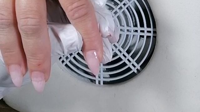 Поднятие клюющих ногтей смотреть онлайн