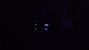 Прикормочный кораблик Flytek V020 vs D18B