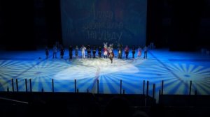 Алиса в Зазеркалье на льду 14 часть