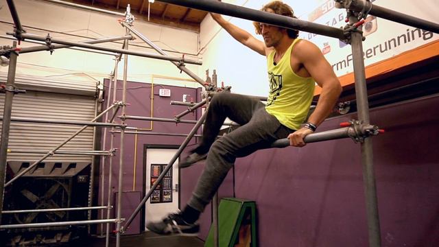 Parkour Tutorial 73: How to Fireball Flip (We invented a trick!) смотреть онлайн