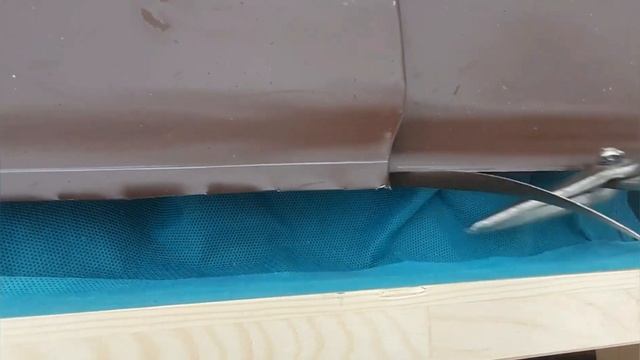 Установка Мансардных окон в Металлочерепицу