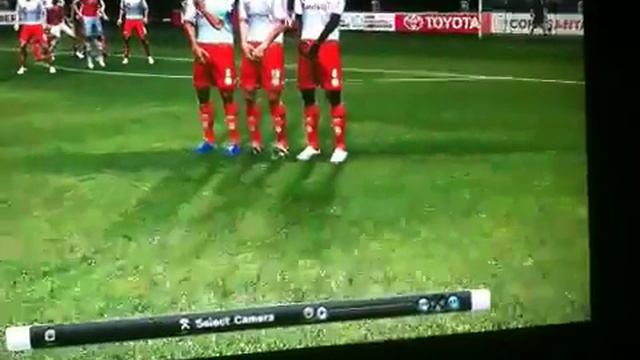 PES 2011 Demo Bug смотреть онлайн