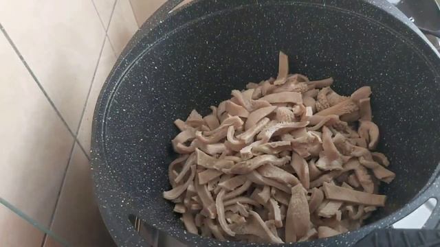 Горячий салат. Вкуснее чем Хе. Горячий салат из требухи. Қазақша рецепт. #Салат.#быстрыерецепты.