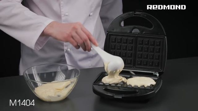 Бутербродница REDMOND RSM-M1404 система «3 в 1» - бутерброды вафли гриль!