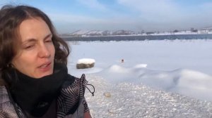 Вот так выглядят СОЛНЕЧНЫЕ ПАНЕЛИ в Сибири зимой. Как думаете насколько они эффективны?