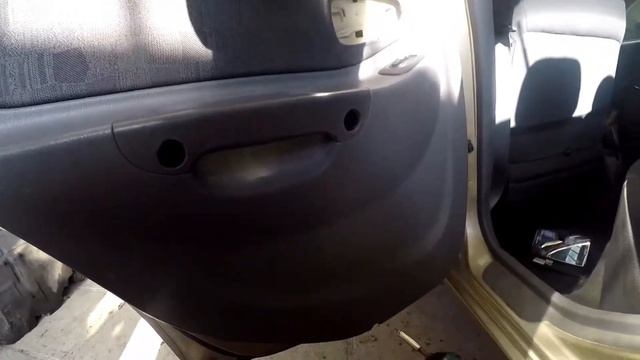 Hyundai Accent rear door panel removal смотреть онлайн