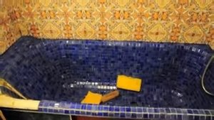 Облицовка мозаикой чугунной ванны Часть 8