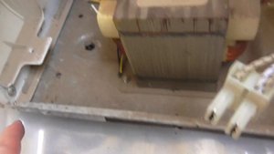 Что внутри микроволновой печи?LG MS-2342A/01 (800Вт - 2450MГц)(Разборка)What's inside the microwave