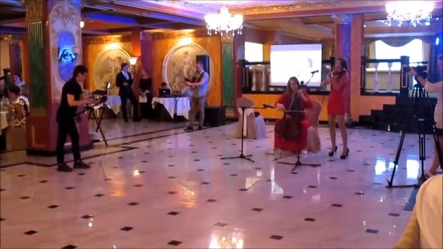 Дуэт Candies.  Beyonce -  Halo cover