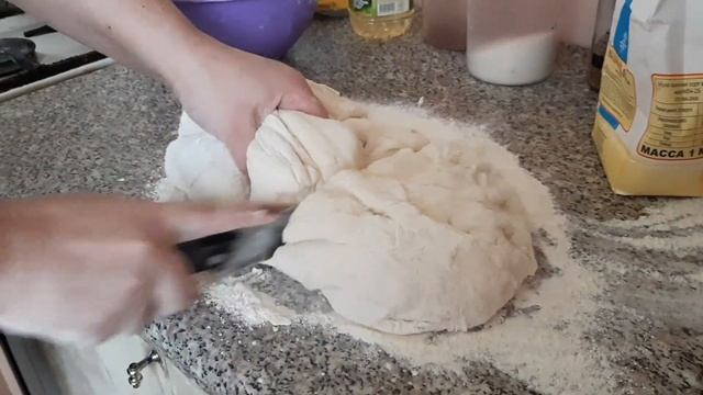 Пирог с салом и картофелем) смотреть онлайн