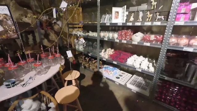 Новогодняя ярмарка 3 : Садовый торговый центр Almeer Plant в Голландии смотреть онлайн