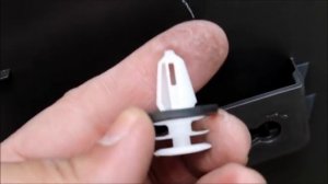 Removing EcoSport's Rear Door Panel