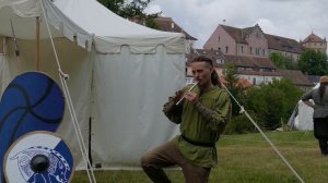 Witcher meets Skyrim in a medieval village ambience - relaxing tavern, fantasy, RPG & celtic music