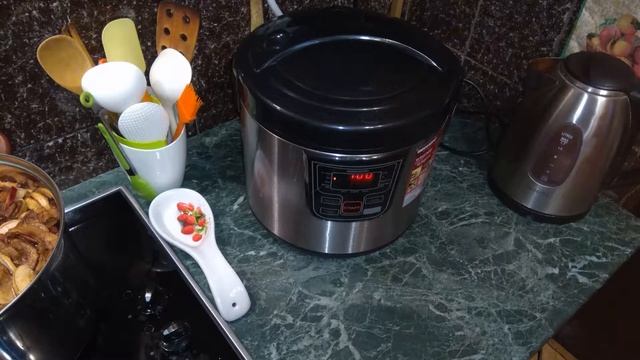 БУДНИ МАМЫ//ГОТОВЛЮ ОБЕД И УЖИН// СУП С КЛЕЦКАМИ смотреть онлайн