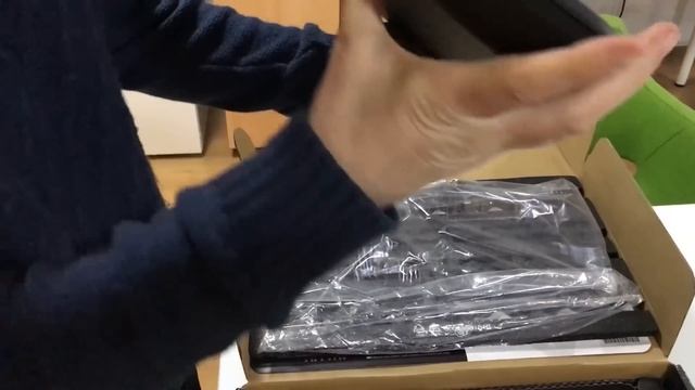 HP OMEN 17 w100nt kutusundan çıkıyor - 4K ekranlı GTX 1070'li notebook! смотреть онлайн