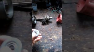 Ауди 80 дергается и чихает при движении.