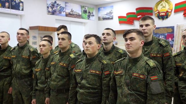 Поступай в Военный институт!
