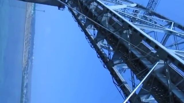 Как пройти на яхте под мост. смотреть онлайн