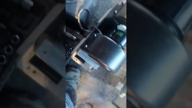 Шансиман Shaxman F300 замена моторчика печки и радиатор