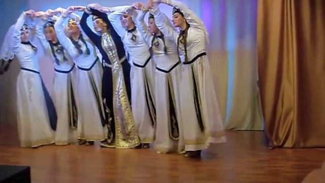 танец "Энзели".В исполнении ансамбля "Айреник"