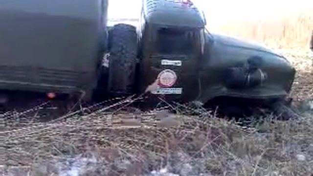 как уралы выезжают из болота. смотреть онлайн