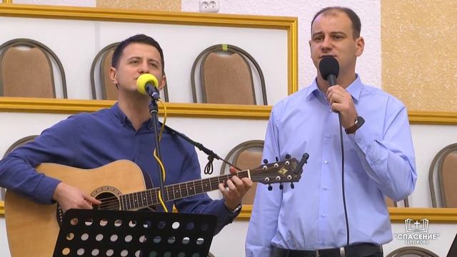 Улетают года неизбежно как звук  Песня
