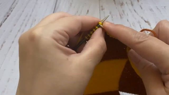 Тапочки-следки на двух спицах без швов // patik modelleri смотреть онлайн