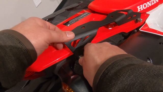 CRF300L / Rally Luggage Rack Install by AltRider смотреть онлайн