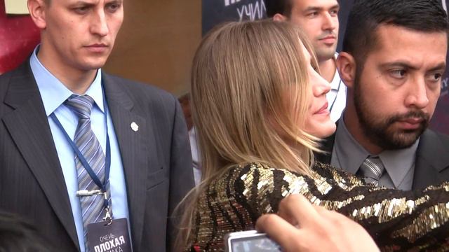 Кэмерон Диаз в Москве Cameron Diaz Moscow Bad Teacher premiere red carpet