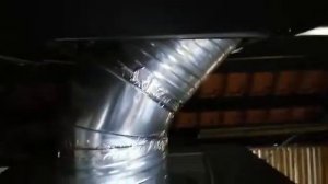 Замена гофры на трубу на вытяжке в ресторане
