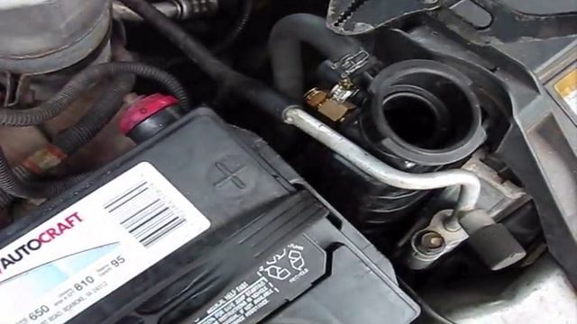 How to replace radiator on 96 Chevrolet Camaro part 2 смотреть онлайн