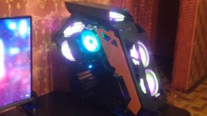 игровой корпус для пк. QUBE STALKER