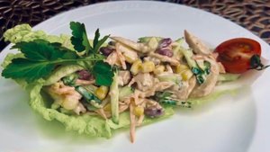 Салат на скорую руку с копчёной курочкой ?