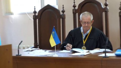 Проблемы судебного производства. Заседание отложено неявка адвоката и замена адвоката