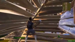 Fortnite. Фрибилд и первый день тренировки трипл эдита.