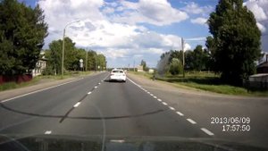 Обгон через сплошную и на пешеходном переходе