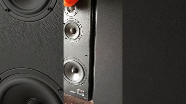 Microlab SOLO 19 Bass смотреть онлайн